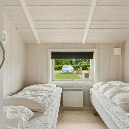 Pet Friendly In Rudkobing With Sauna Spodsbjerg